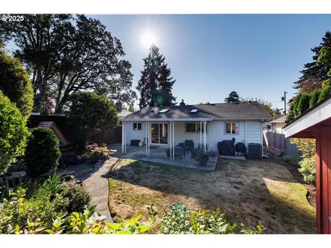550 E Exeter Street Gladstone OR 97027