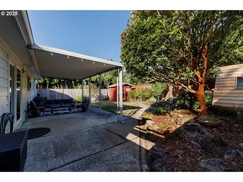 550 E Exeter Street Gladstone OR 97027