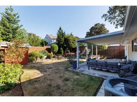 550 E Exeter Street Gladstone OR 97027