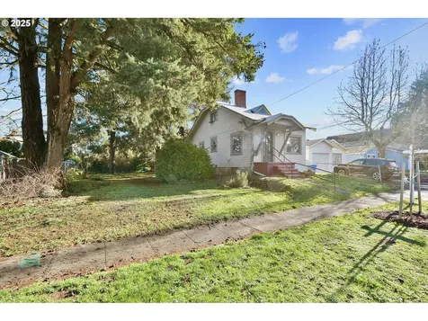1006 NE 72nd Avenue Portland OR 97213