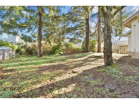 1006 NE 72nd Avenue Portland OR 97213