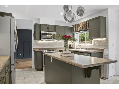 4505 SE 33rd Court Gresham OR 97080