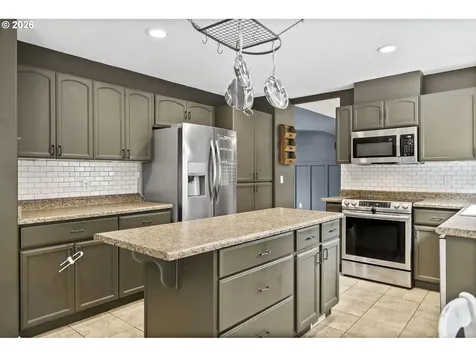 4505 SE 33rd Court Gresham OR 97080
