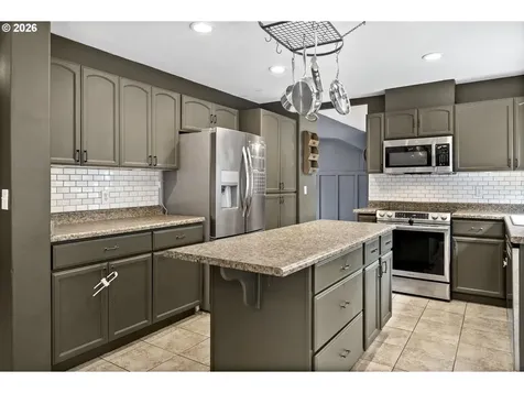 4505 SE 33rd Court Gresham OR 97080