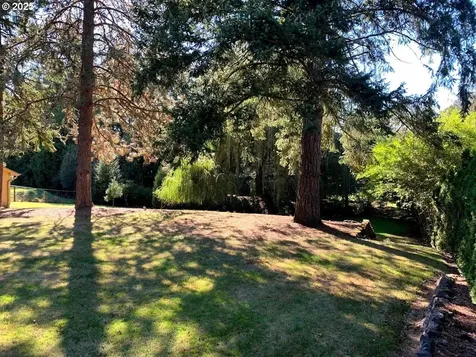 5325 NW 137th Avenue Portland OR 97229