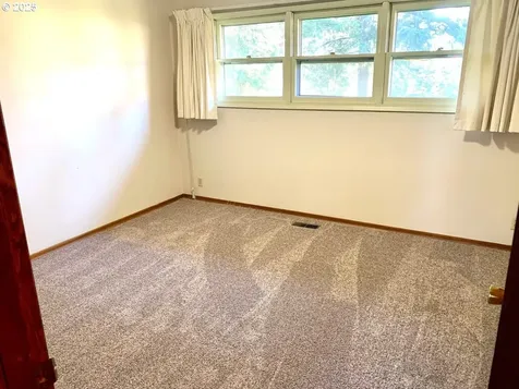 5325 NW 137th Avenue Portland OR 97229