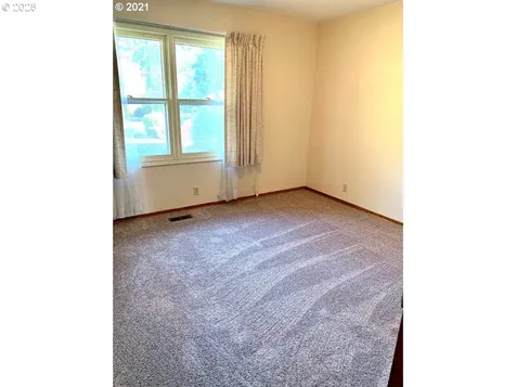 5325 NW 137th Avenue Portland OR 97229