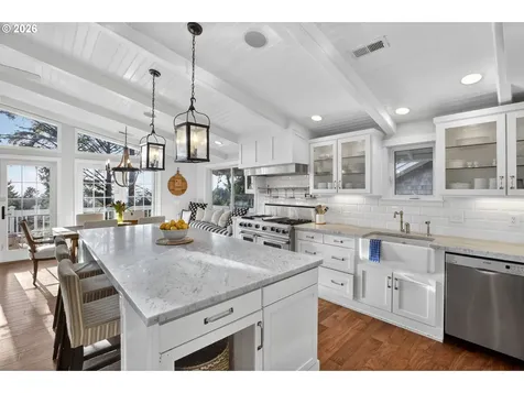 3764 E Chinook Avenue Cannon Beach OR 97110