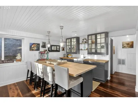 3764 E Chinook Avenue Cannon Beach OR 97110