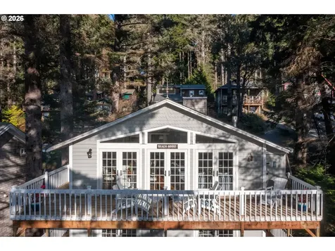 3764 E Chinook Avenue Cannon Beach OR 97110