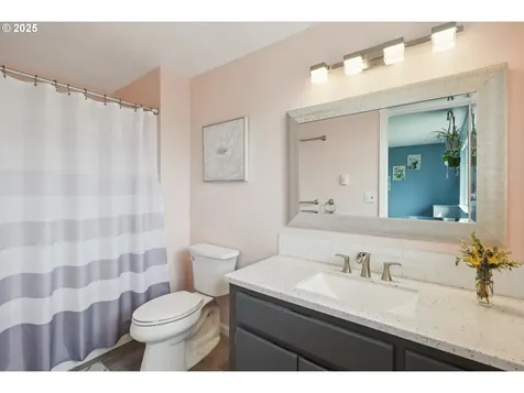 449 Mcclure Avenue Astoria OR 97103
