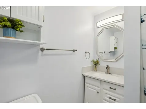 449 Mcclure Avenue Astoria OR 97103