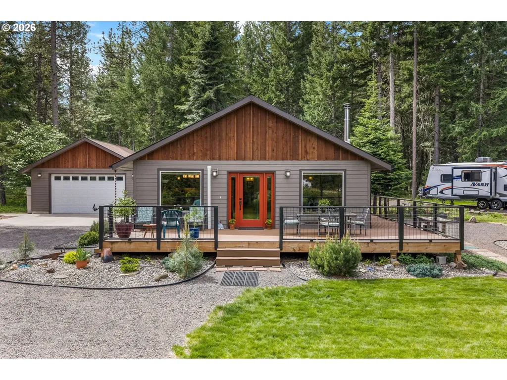 56 Lava Road Trout Lake WA 98650