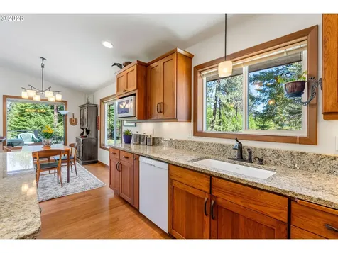 56 Lava Road Trout Lake WA 98650