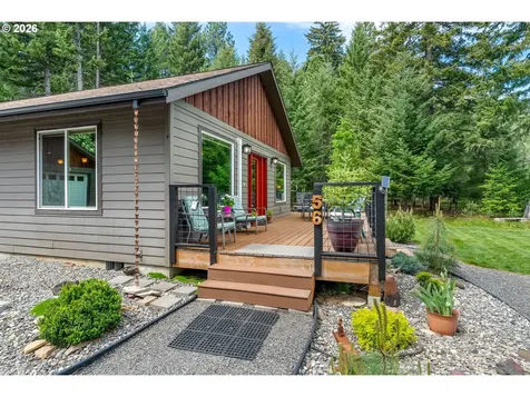 56 Lava Road Trout Lake WA 98650