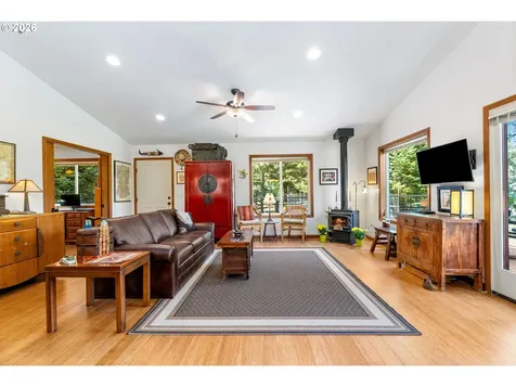 56 Lava Road Trout Lake WA 98650
