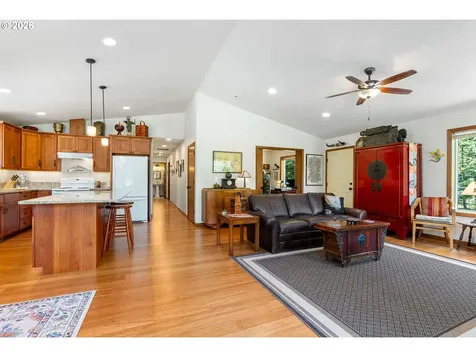 56 Lava Road Trout Lake WA 98650