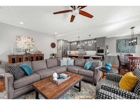 6244 SE Jess Court Hillsboro OR 97123