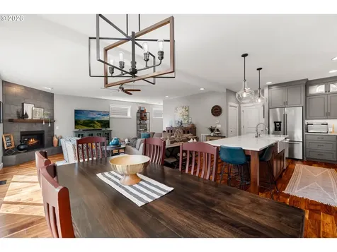 6244 SE Jess Court Hillsboro OR 97123