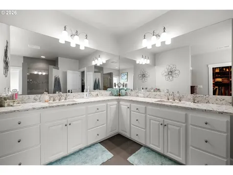 6244 SE Jess Court Hillsboro OR 97123