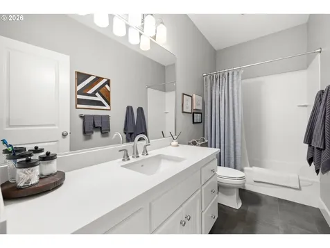 6244 SE Jess Court Hillsboro OR 97123