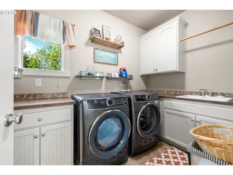 6244 SE Jess Court Hillsboro OR 97123