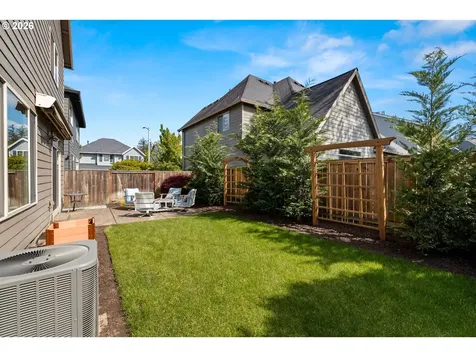 6244 SE Jess Court Hillsboro OR 97123