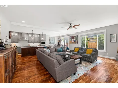 6244 SE Jess Court Hillsboro OR 97123