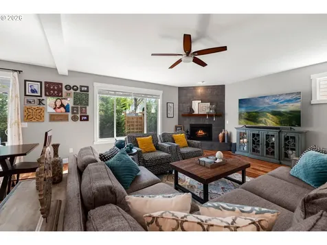 6244 SE Jess Court Hillsboro OR 97123