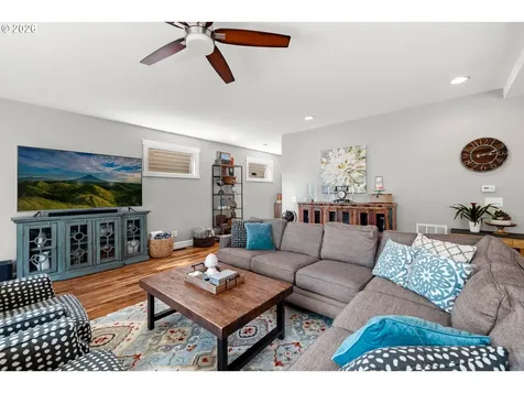 6244 SE Jess Court Hillsboro OR 97123