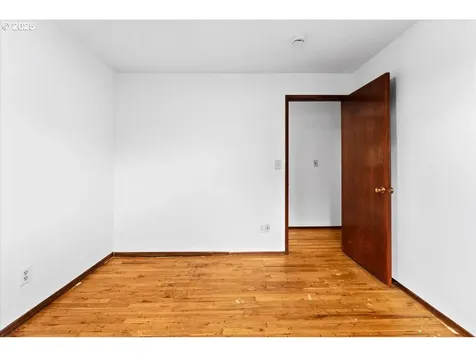 10860 NE Oregon Street Portland OR 97220