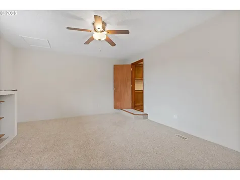 5740 Palisades Drive Lincoln City OR 97367