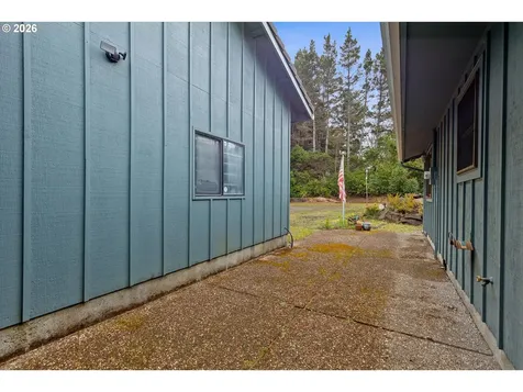 5740 Palisades Drive Lincoln City OR 97367