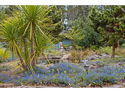 5740 Palisades Drive Lincoln City OR 97367