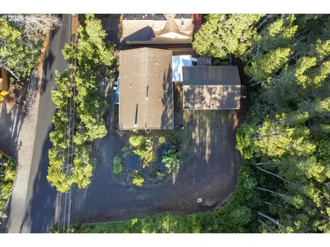5740 Palisades Drive Lincoln City OR 97367
