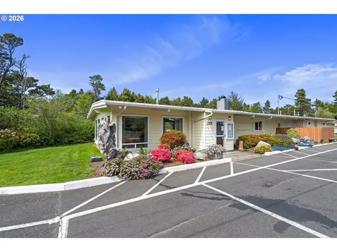 5740 Palisades Drive Lincoln City OR 97367
