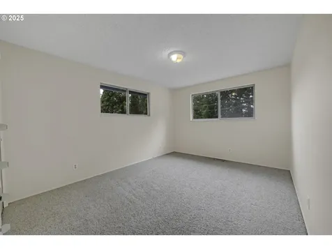 85304 Nestle Way Pleasant Hill OR 97455