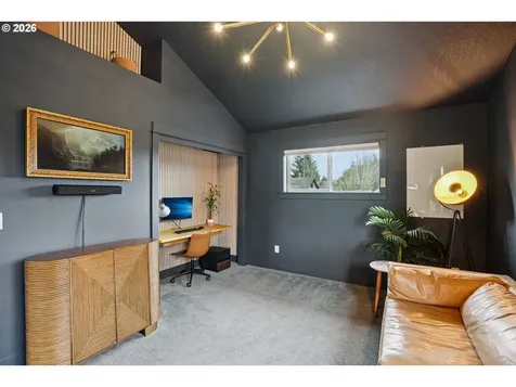 2046 SE 51st Avenue Portland OR 97215