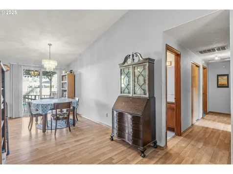 11549 SE Stephens Street Portland OR 97216