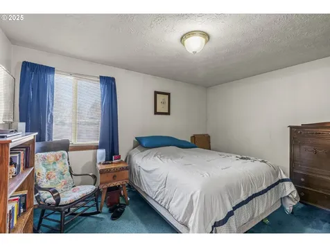 11549 SE Stephens Street Portland OR 97216