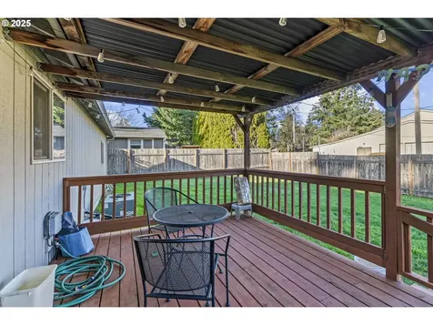 11549 SE Stephens Street Portland OR 97216