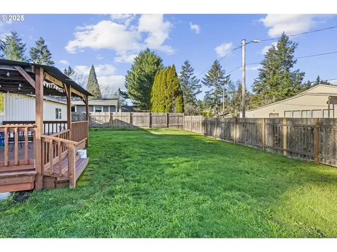 11549 SE Stephens Street Portland OR 97216