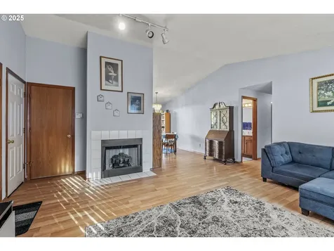 11549 SE Stephens Street Portland OR 97216