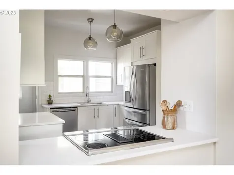 5205 NE 15th Avenue Portland OR 97211
