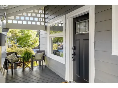 5205 NE 15th Avenue Portland OR 97211