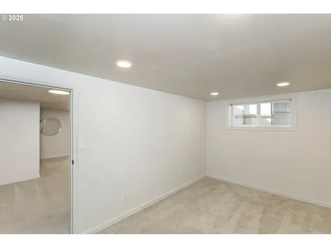 5205 NE 15th Avenue Portland OR 97211