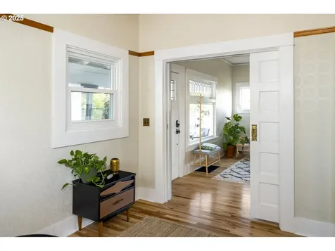 5205 NE 15th Avenue Portland OR 97211