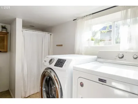 5205 NE 15th Avenue Portland OR 97211