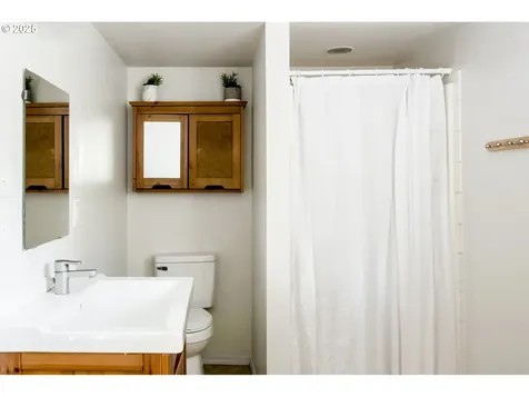 5205 NE 15th Avenue Portland OR 97211