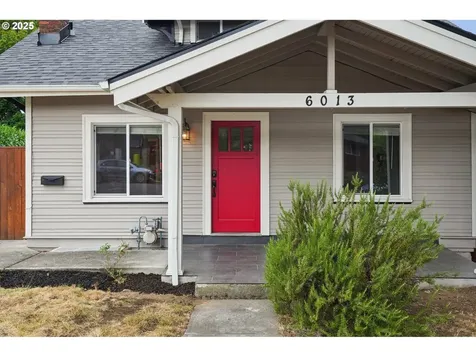 6013 NE Milton Street Portland OR 97213